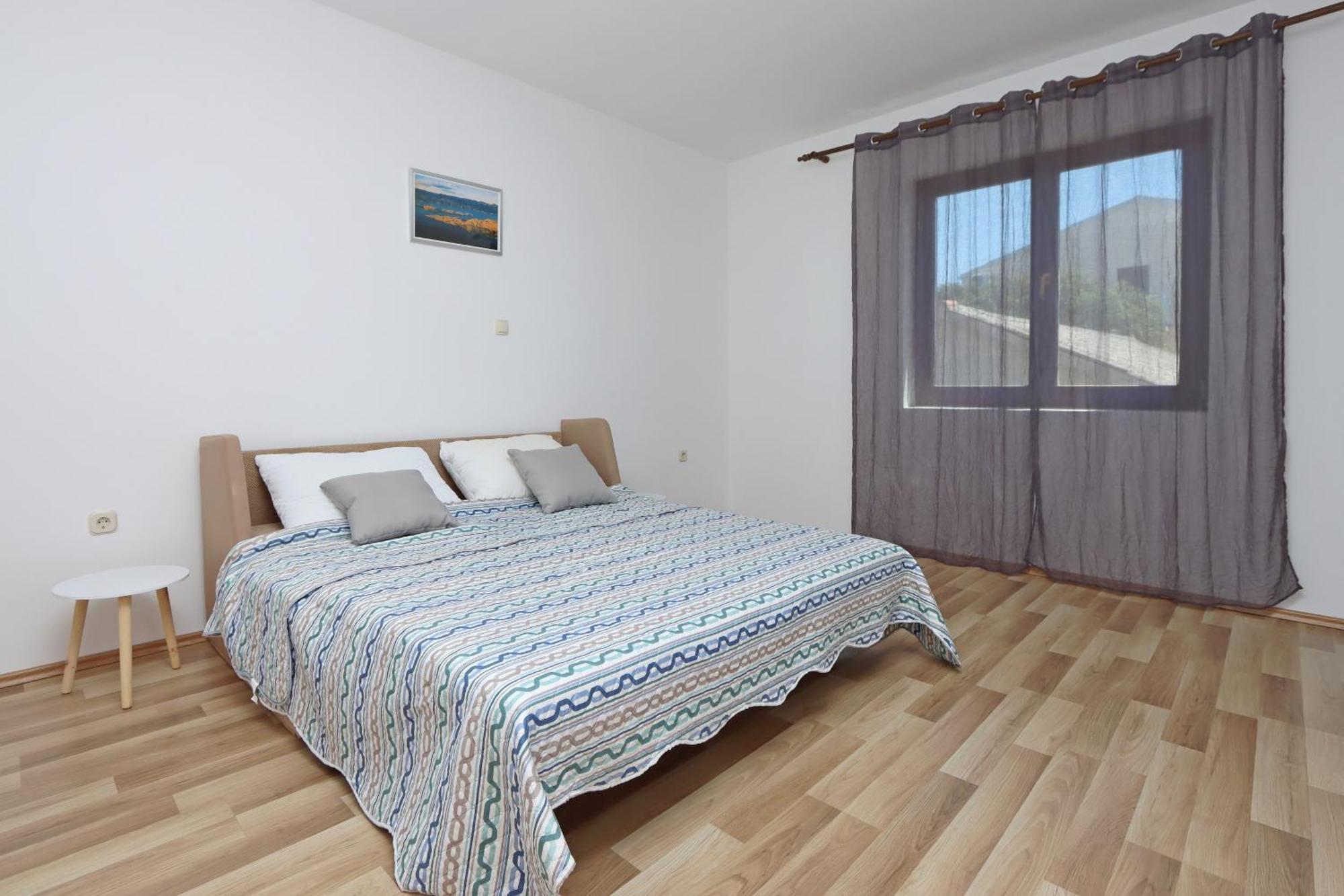 Apartments By The Sea Mandre, Pag - 3084 Kolan Dış mekan fotoğraf
