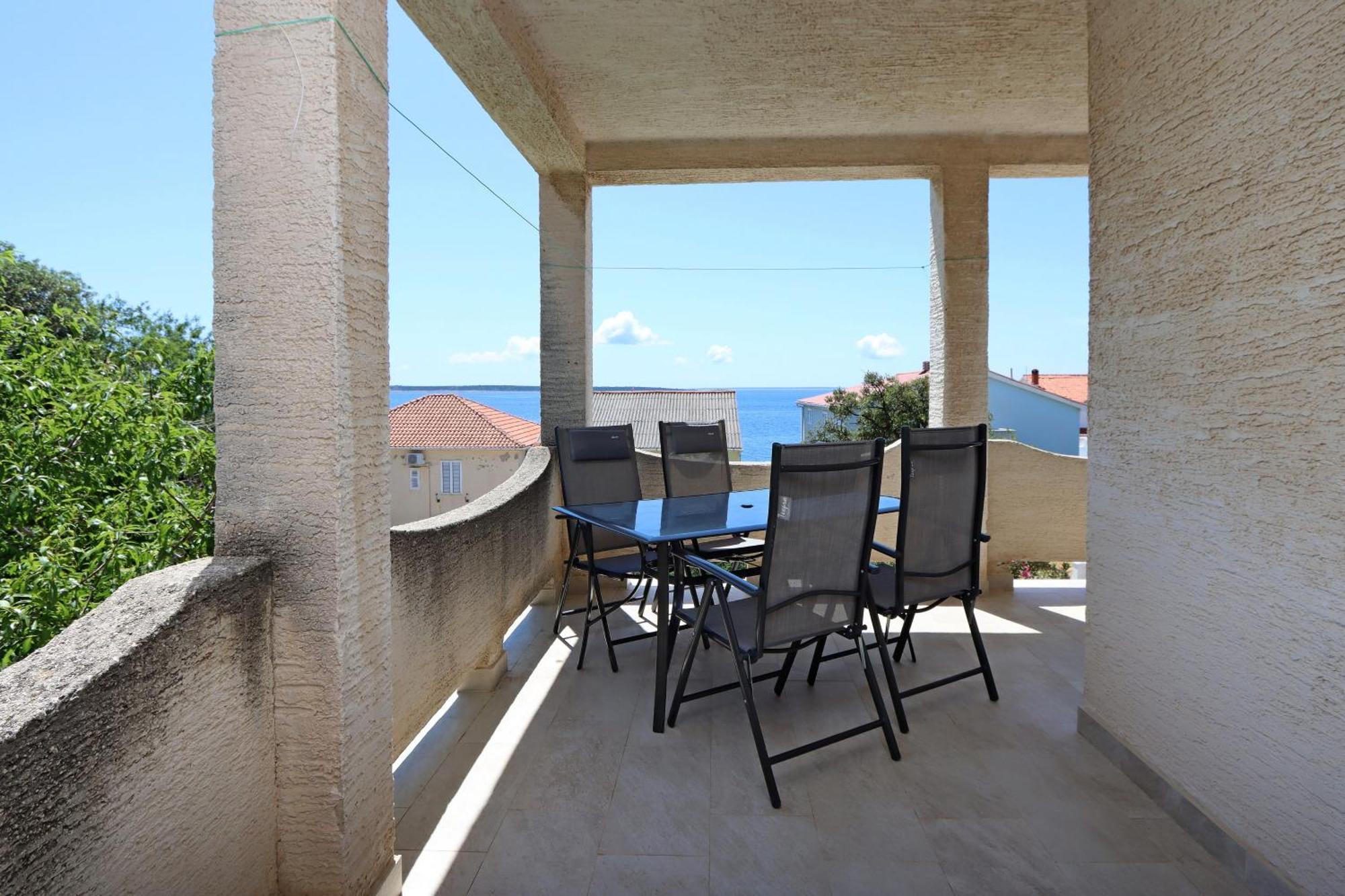 Apartments By The Sea Mandre, Pag - 3084 Kolan Dış mekan fotoğraf