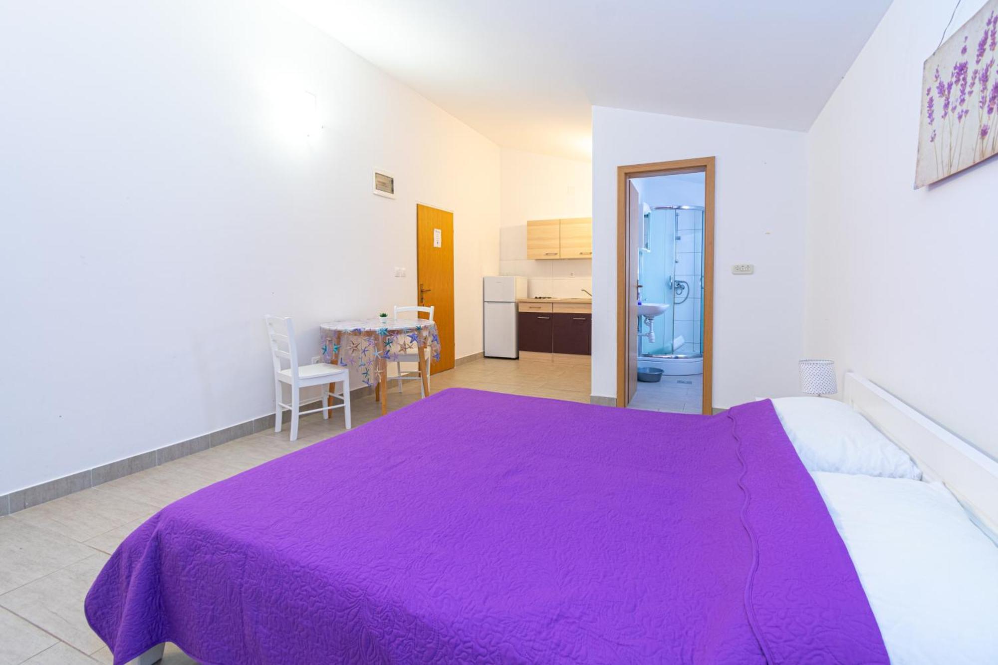 Apartments By The Sea Mandre, Pag - 3084 Kolan Oda fotoğraf